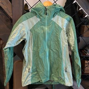 Patagonia Waterproof Rain Coat